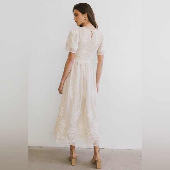 Bohme Alora Embroidered Floral Champagne Cream Tulle Maxi Dress Size Medium - Picture 3 of 16